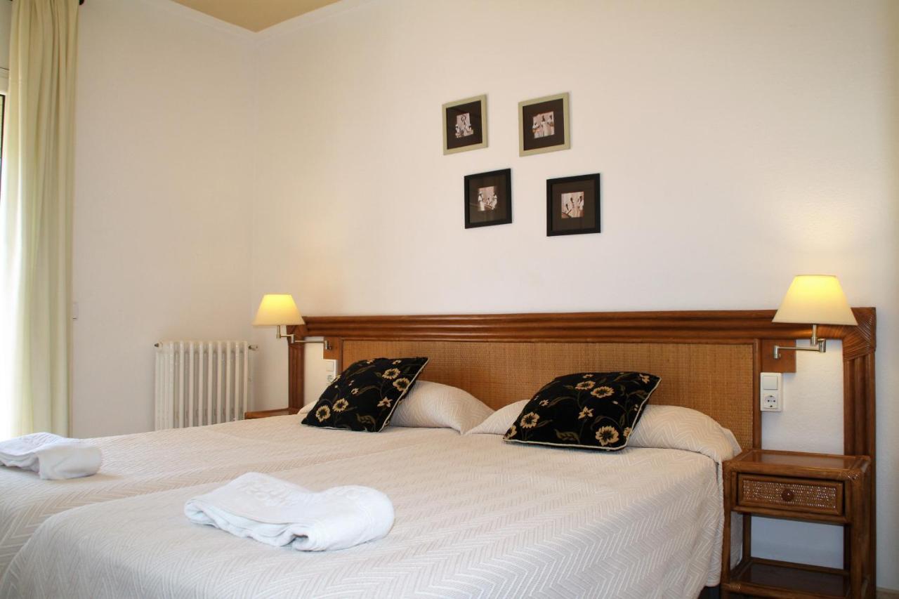 Apartaments Margarita Sabina Pinell Platja d'Aro Dış mekan fotoğraf