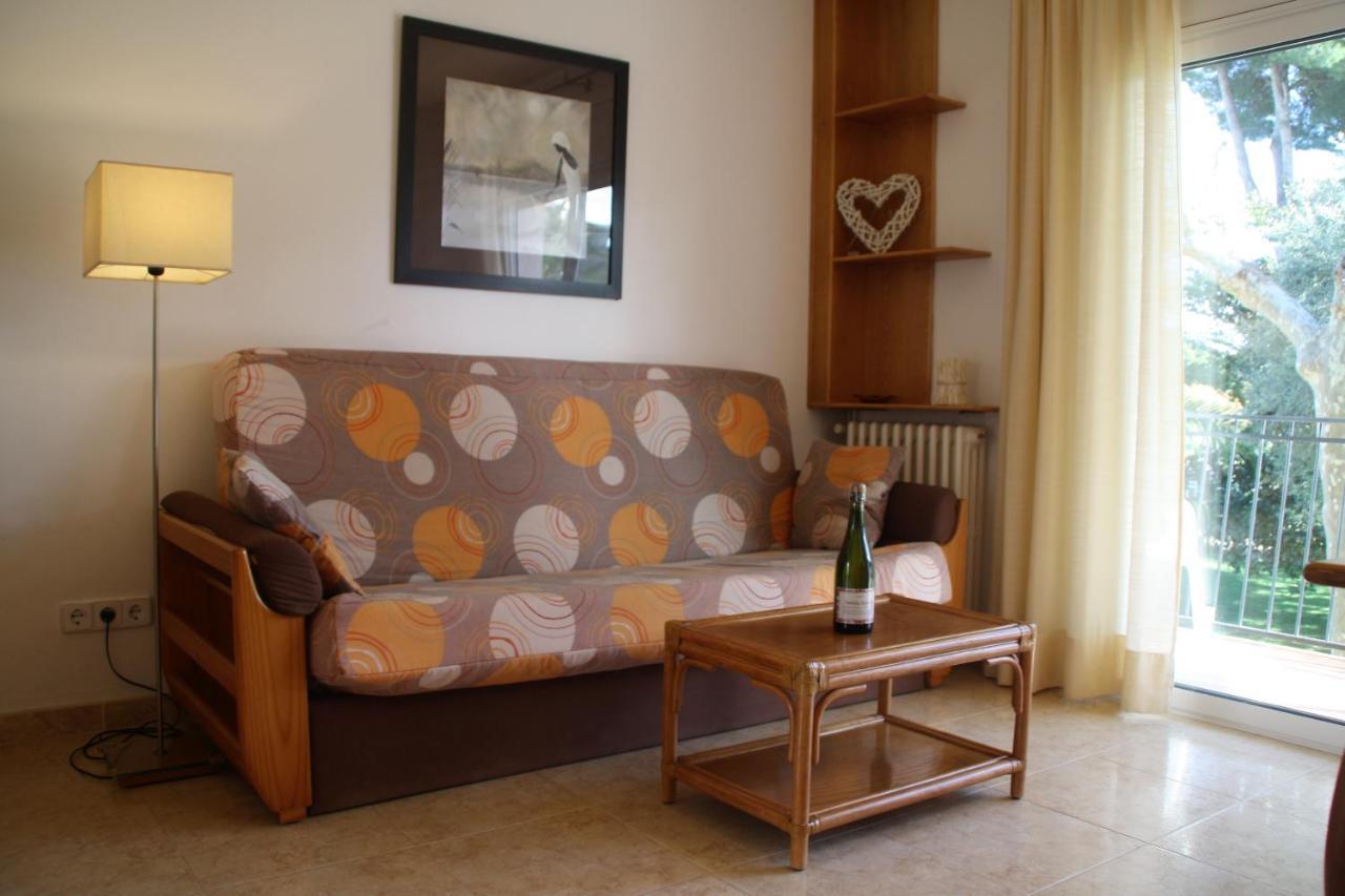 Apartaments Margarita Sabina Pinell Platja d'Aro Dış mekan fotoğraf