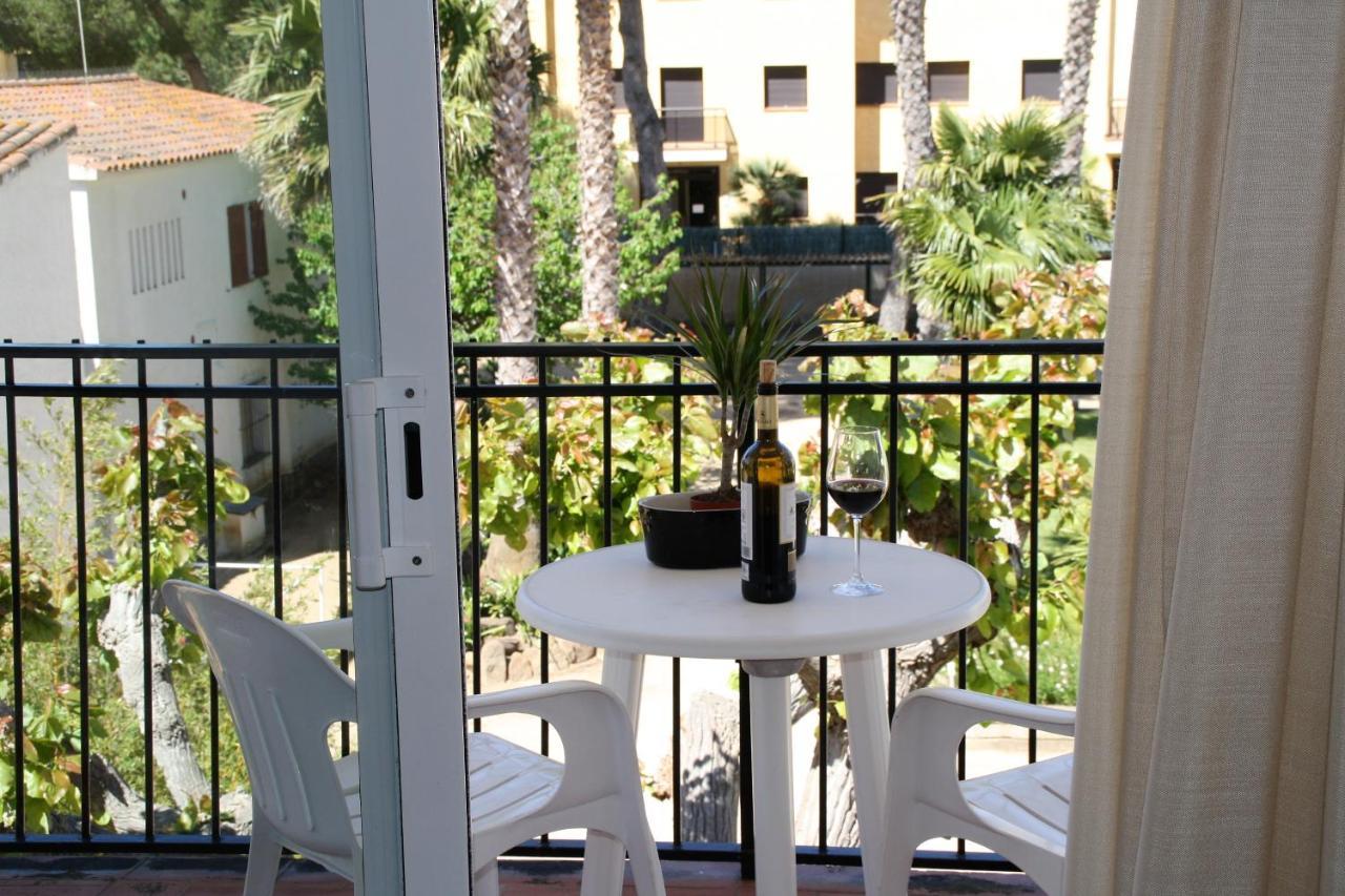 Apartaments Margarita Sabina Pinell Platja d'Aro Dış mekan fotoğraf