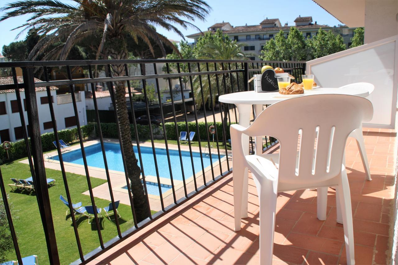 Apartaments Margarita Sabina Pinell Platja d'Aro Dış mekan fotoğraf