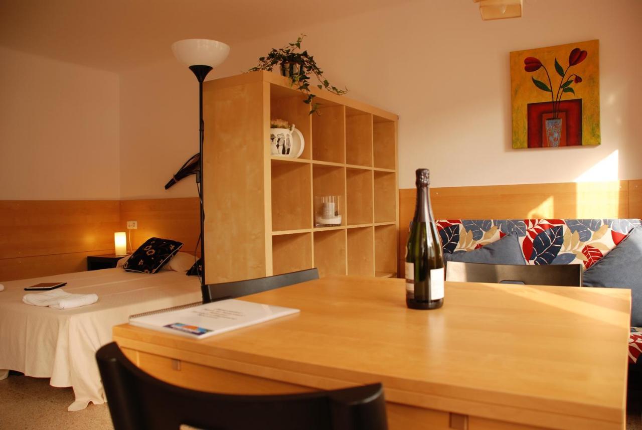 Apartaments Margarita Sabina Pinell Platja d'Aro Dış mekan fotoğraf